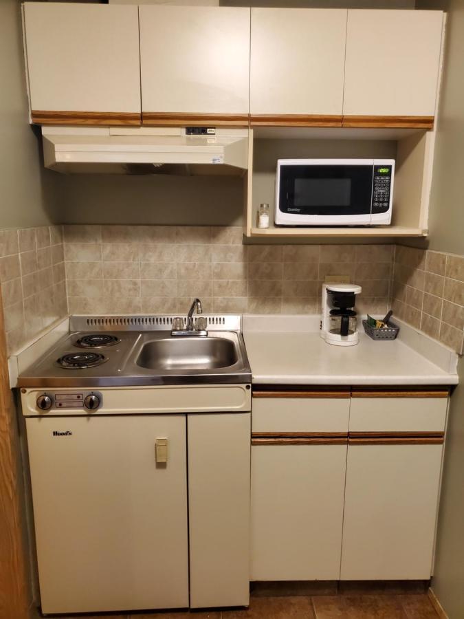 Fort Saskatchewan Stars Inn - Motel מראה חיצוני תמונה