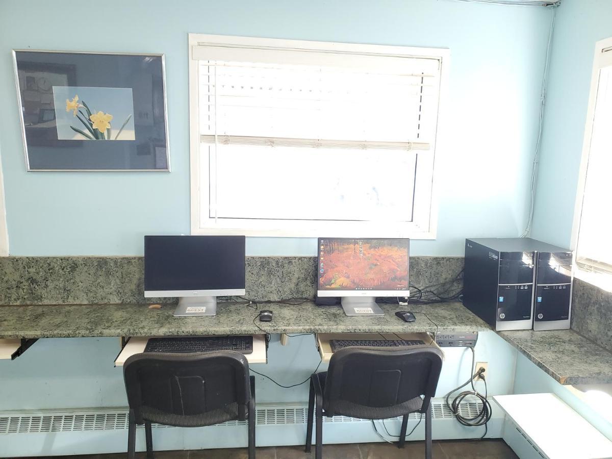 Fort Saskatchewan Stars Inn - Motel מראה חיצוני תמונה