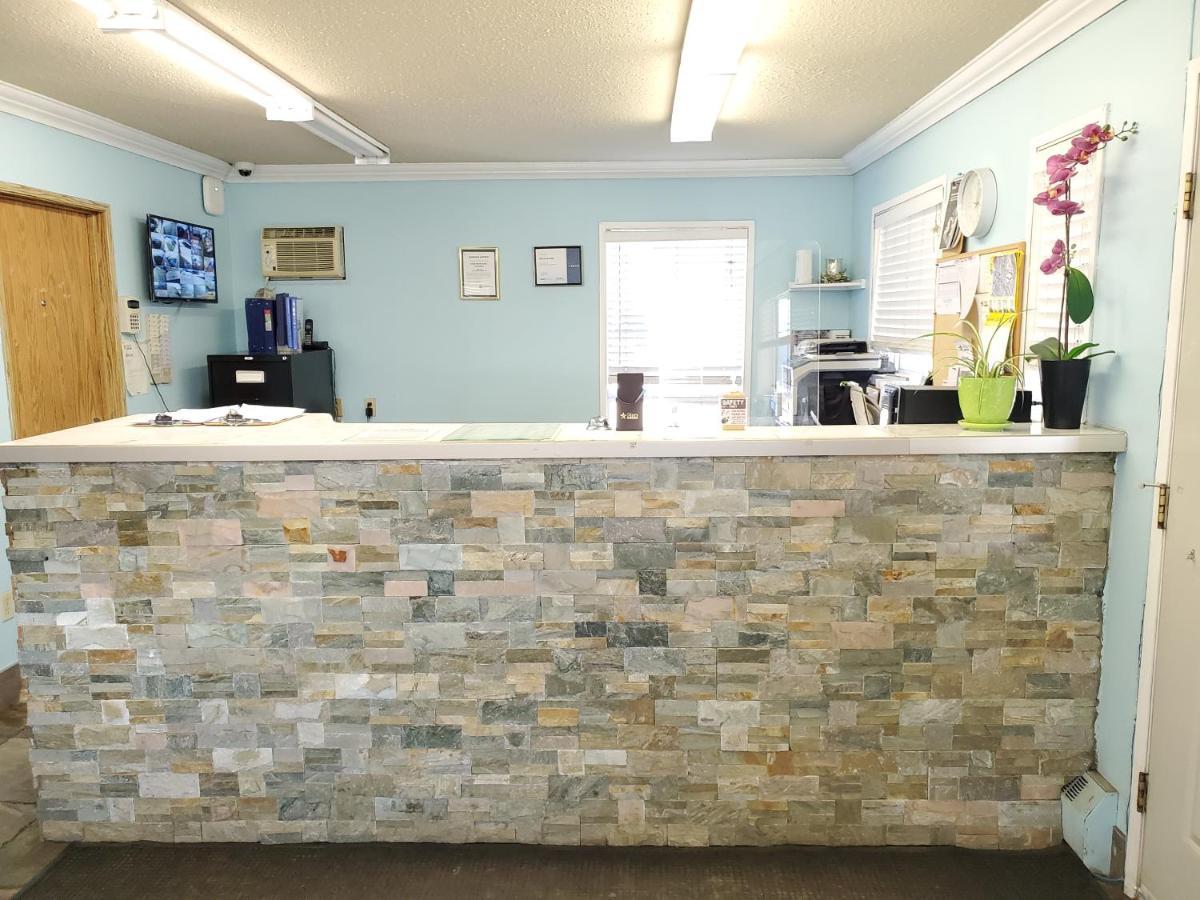 Fort Saskatchewan Stars Inn - Motel מראה חיצוני תמונה