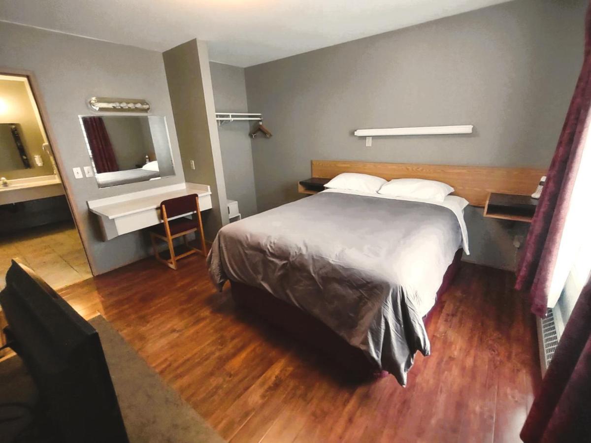 Fort Saskatchewan Stars Inn - Motel מראה חיצוני תמונה